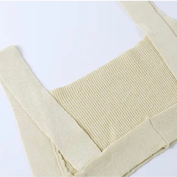 APRICOT 2pc DRESS - Picture 4 of 5